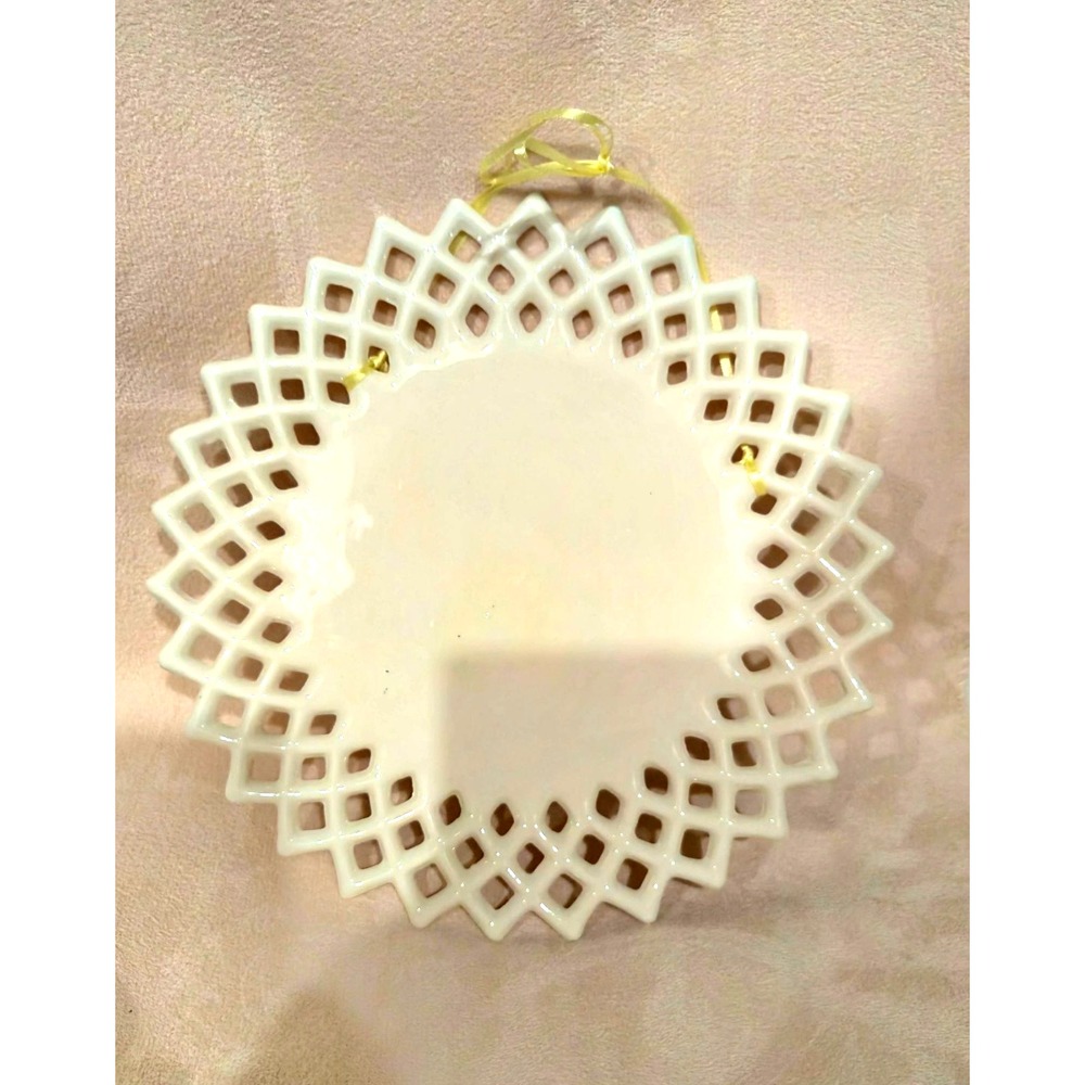 Lattice Wall Hanging Plate Ceramic Ivory Decorative 9.5 Round Signed CH